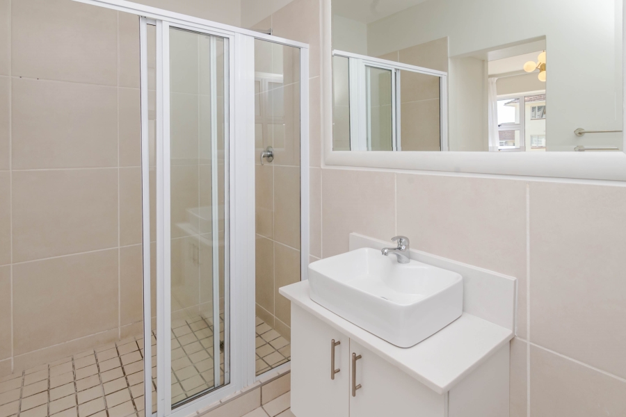 To Let 2 Bedroom Property for Rent in Gardens Western Cape